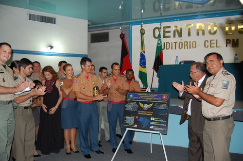 Descerramento da placa