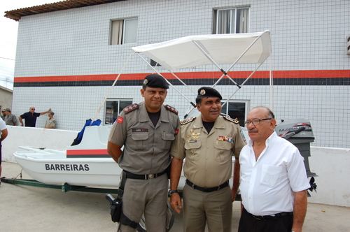 Capitão Lima, comandante da 3º Cia, coronel Monteiro e o deputado estadual Expedito Pereira