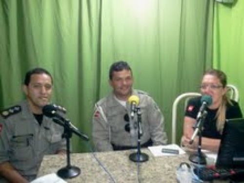 O Proerd realiza programa radiofônico semanalmente
