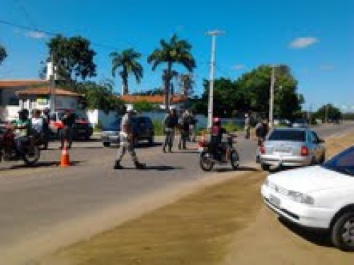 80 veículos foram notificados