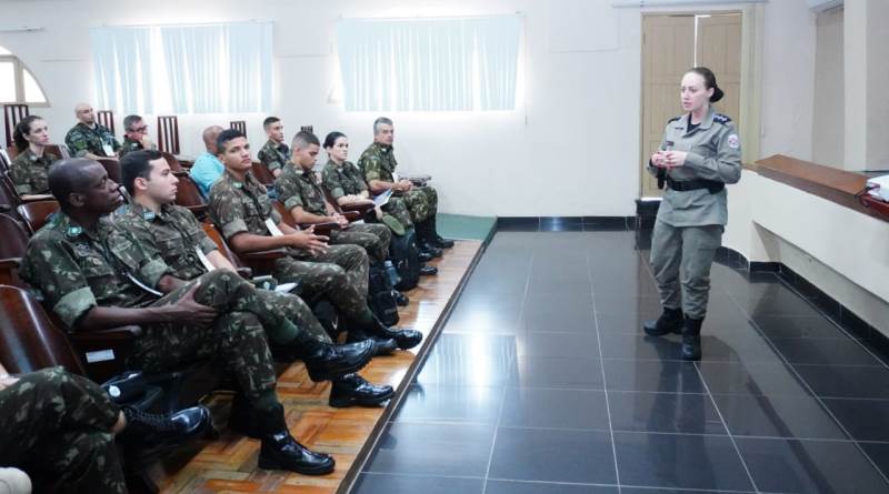 Exército Brasileiro abre espaço para mulheres na Arma de Comunicações