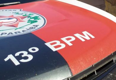 Polícias Militar e Civil prendem acusado de feminicídio que matou ex-companheira e atirou contra filha, em Itaporanga