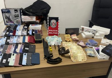 Polícia Militar prende dupla acusada de assaltar loja e recupera materiais roubados em Tavares