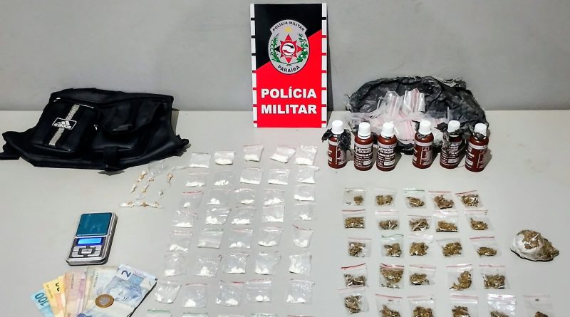 PM desarticula ponto de venda de drogas e apreende adolescente em Santa Rita